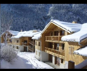 Orelle Val Thorens le hameau des Eaux d'Orelle